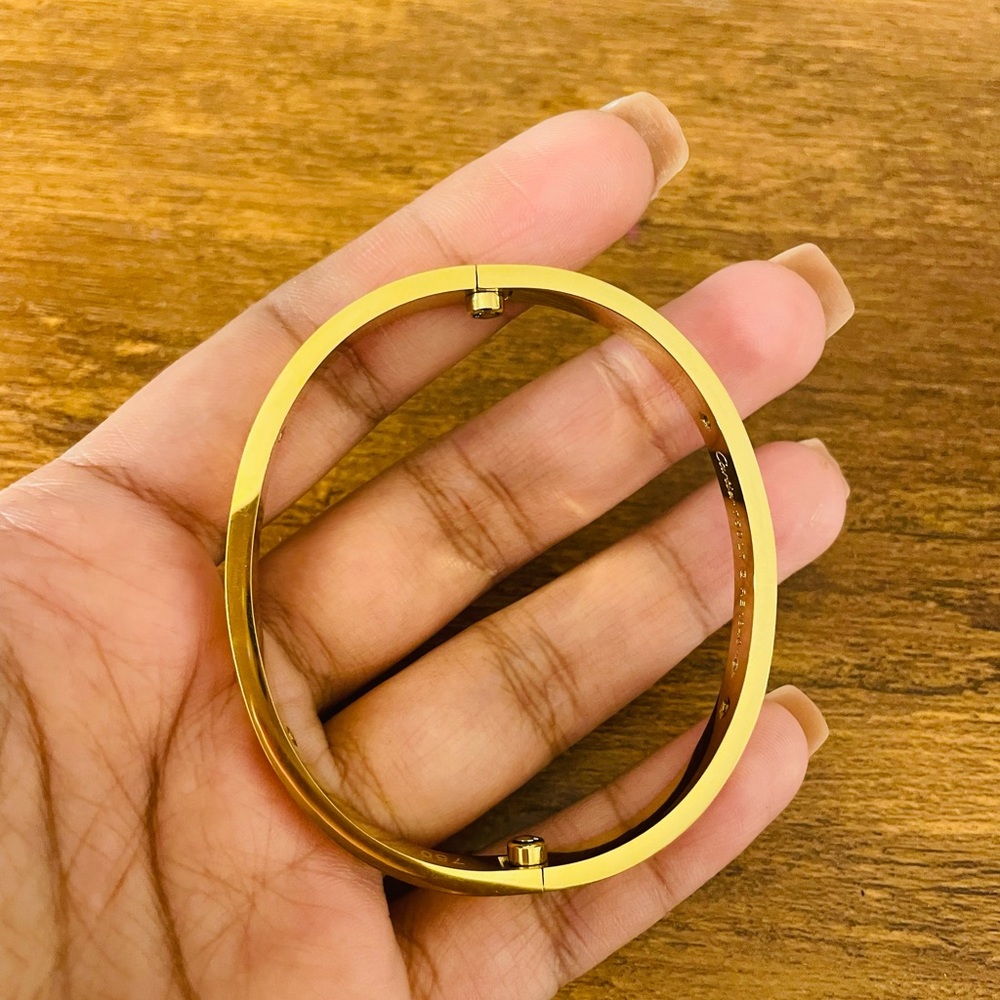 Bracelet - Picture 3 of 3